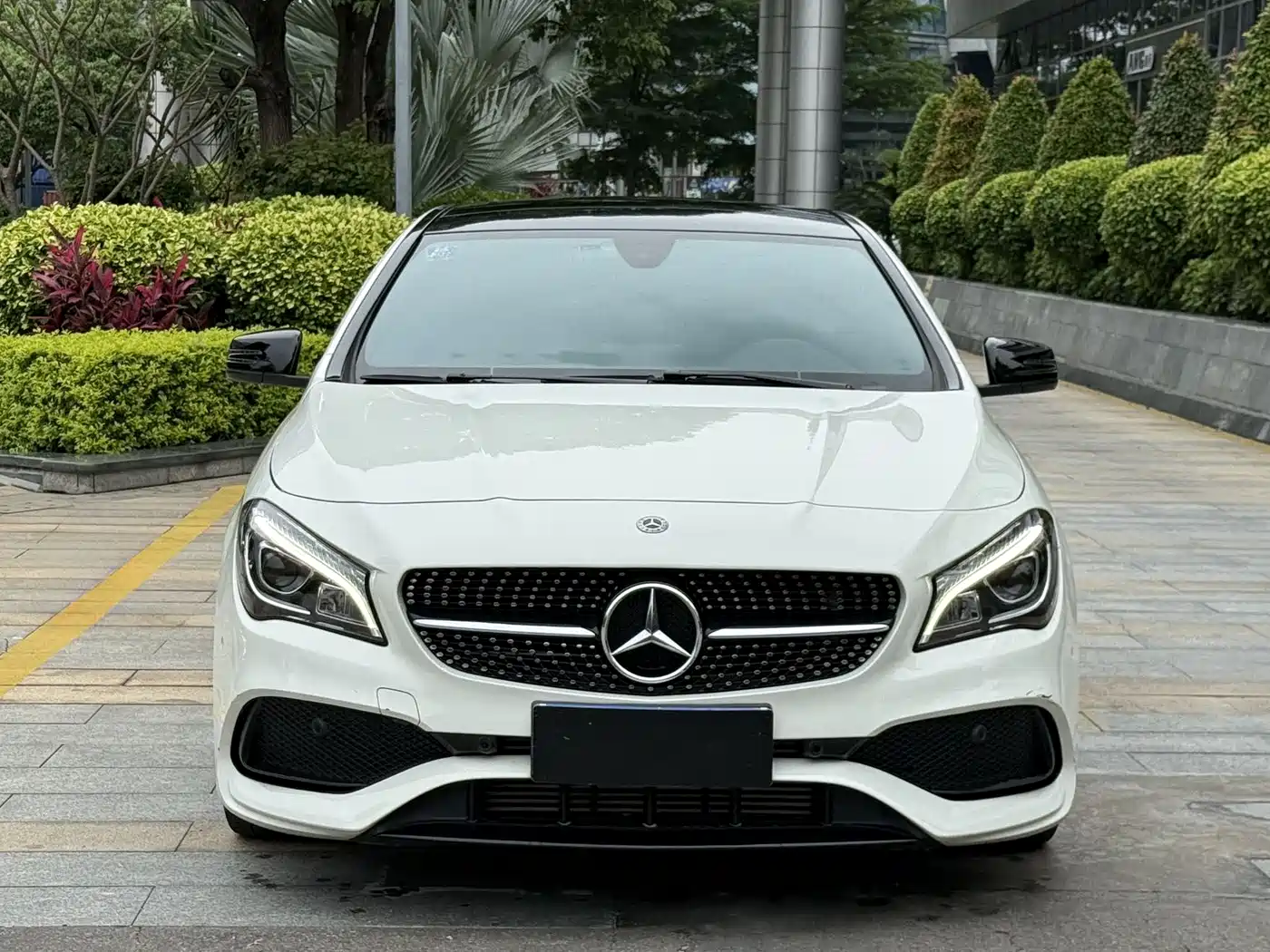 Mercedes-Benz CLA (Import) 2017 CLA 260 4MATIC фото 2