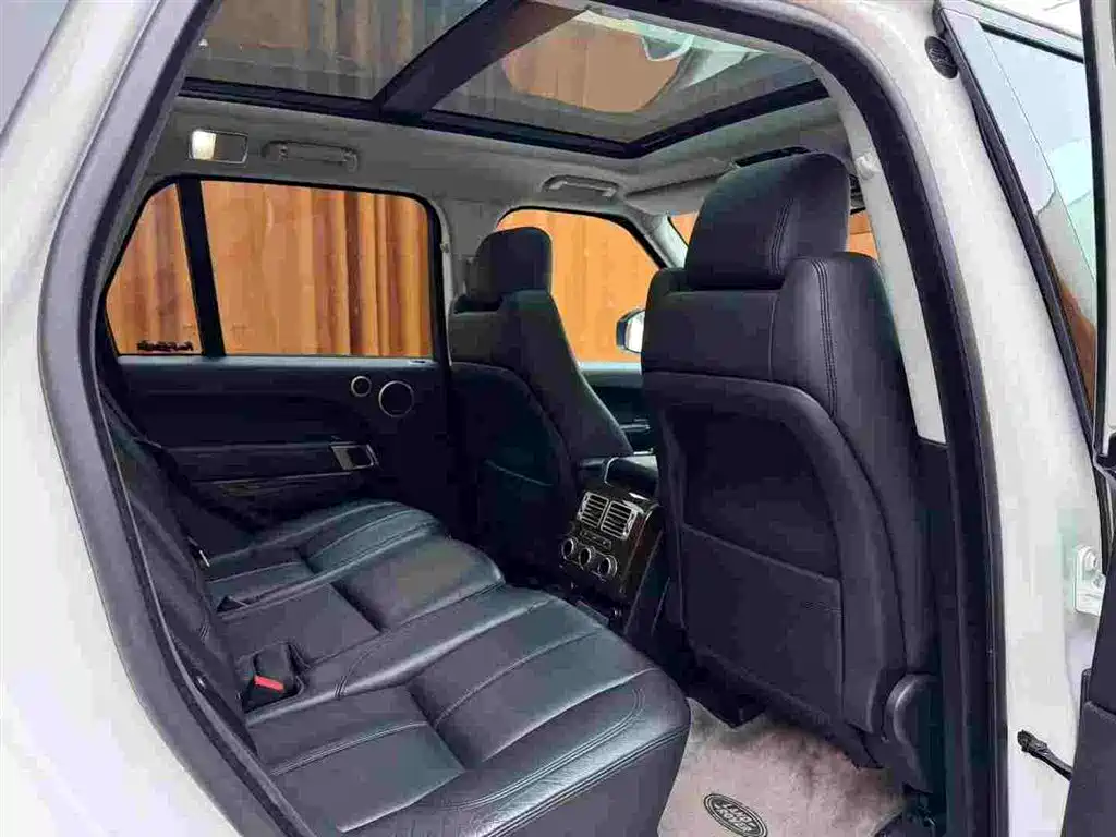 Land Rover Range Rover 2017 3.0 SC V6 Vogue фото 8