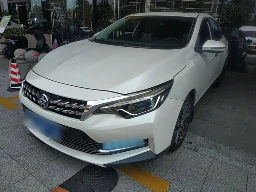 Venucia D60 2018 2018 1.6L CVT Smart Elite Edition