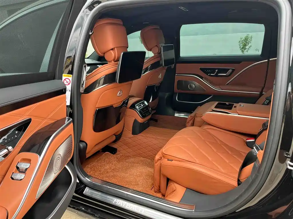 Mercedes-Benz Maybach S-Class 2025 Model S 480 4MATIC фото 7