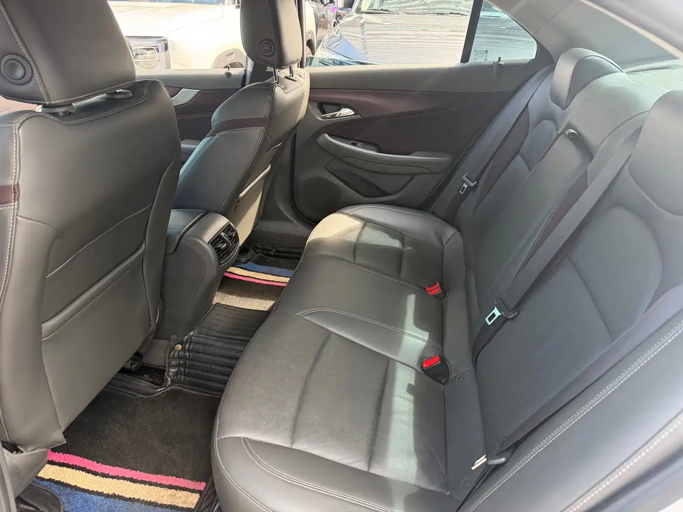 Chevrolet Malibu 2017 1.5T Automatic Luxury Edition фото 9