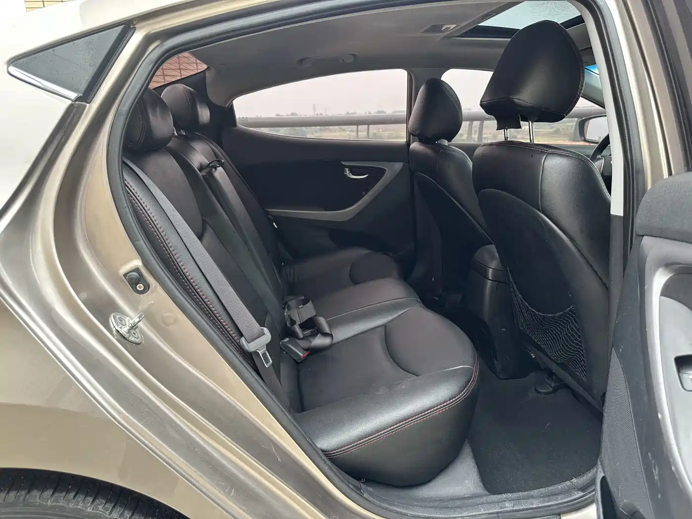 Hyundai Langdong 2015 1.6L Manual Premium фото 15