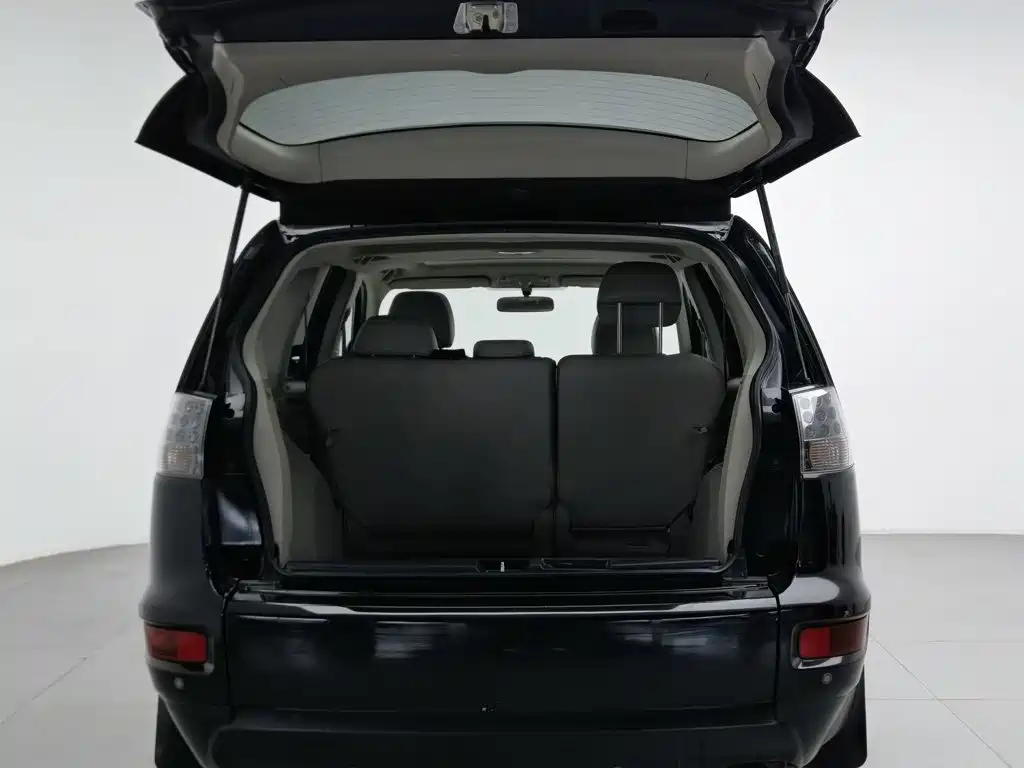 Mitsubishi Outlander (Import) 2009 2010 Outlander 2.4 Fashion Edition