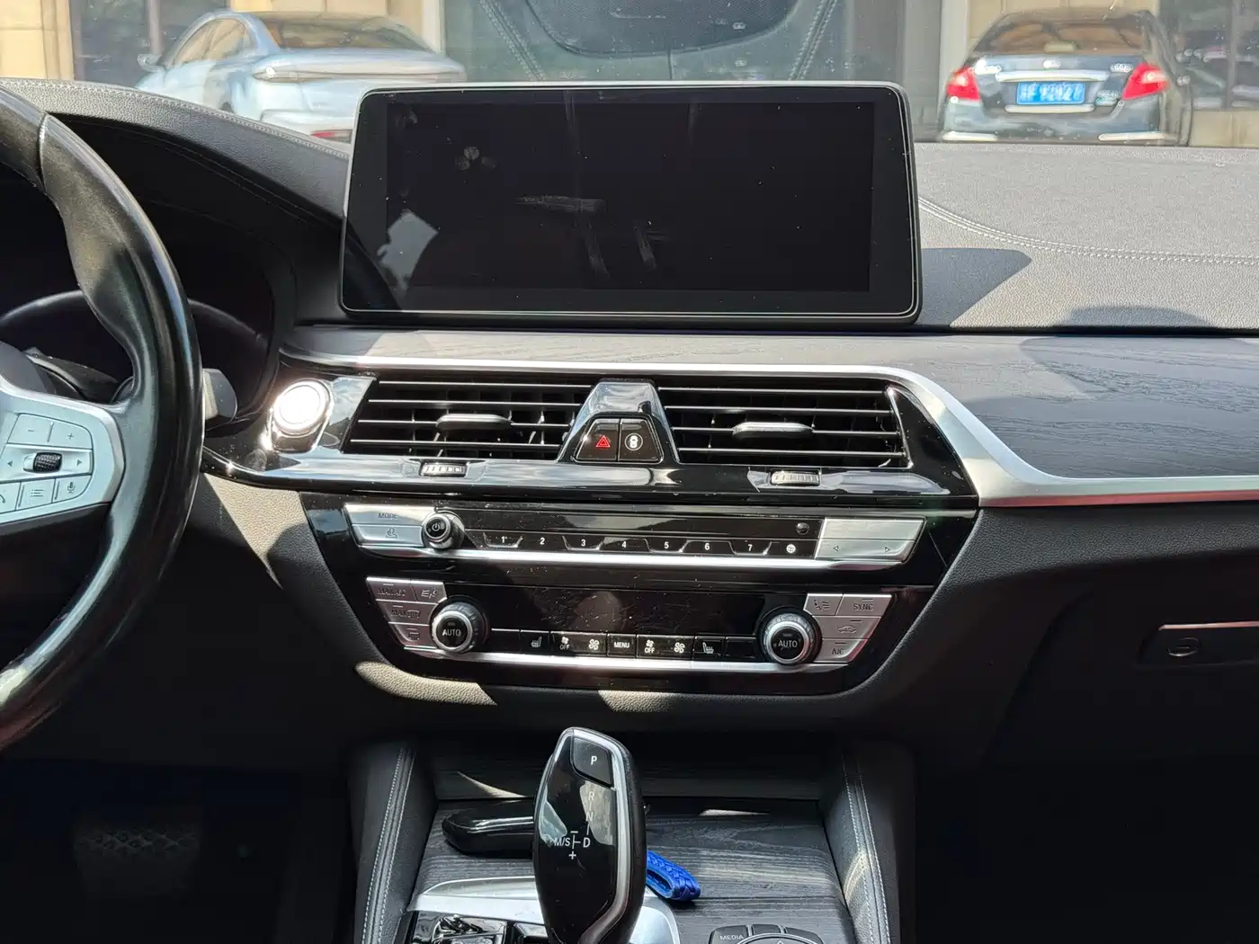 BMW 5 Series New Energy 2023 2022 Facelift 535Le M Sport Package