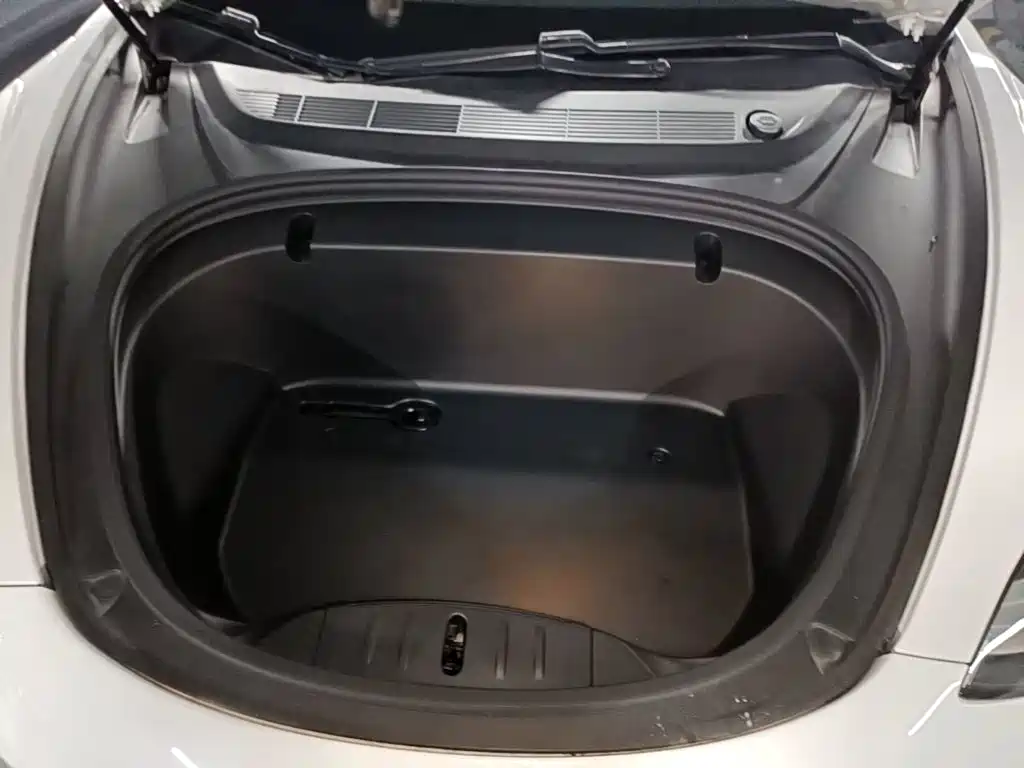 Tesla Model 3 2020 2020 Facelift Standard Range RWD Upgrade