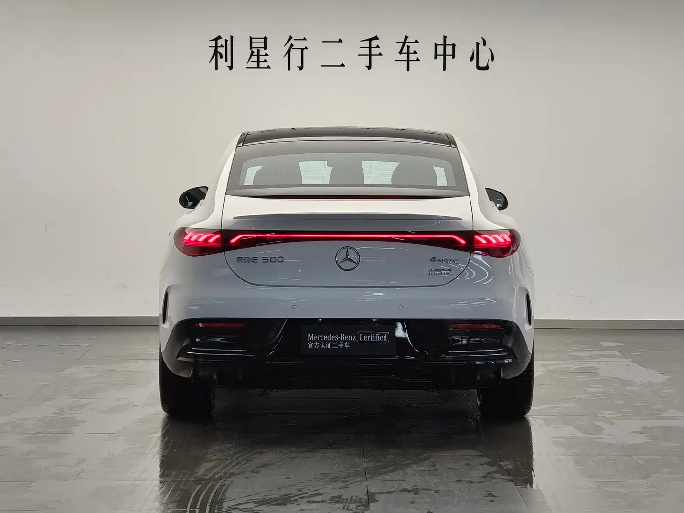 Mercedes-Benz EQE 2025 Model 500 4MATIC Luxury Edition фото 6