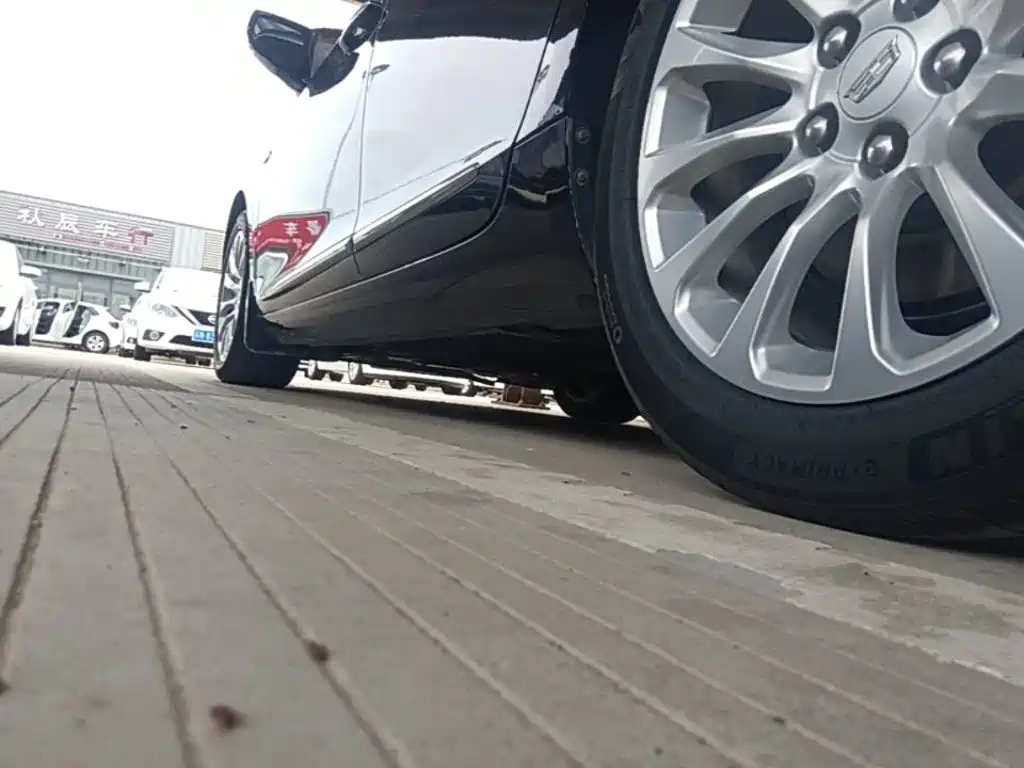 Cadillac XTS 2019 2018 28T Technology