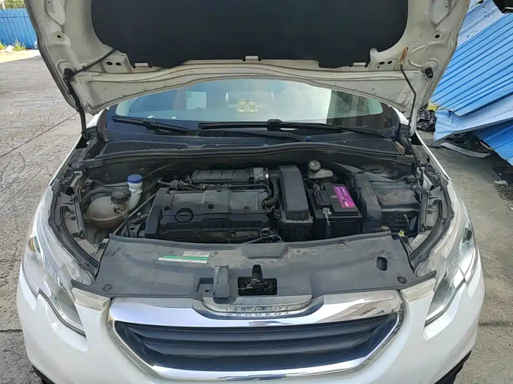 Peugeot 2008 2015 2014 1.6L Automatic Trend Edition