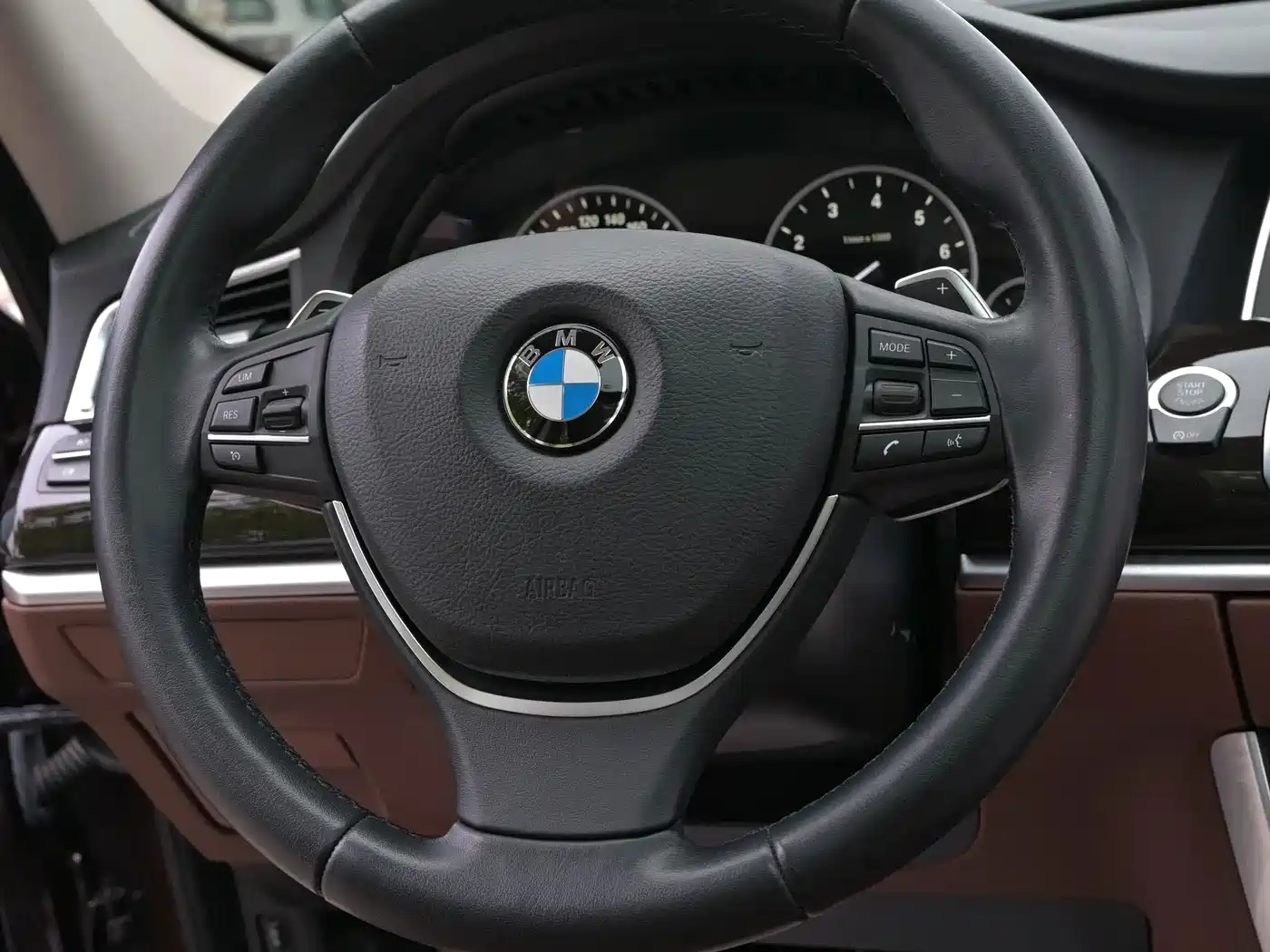 BMW 5 Series GT 2014 2014 535i Leading