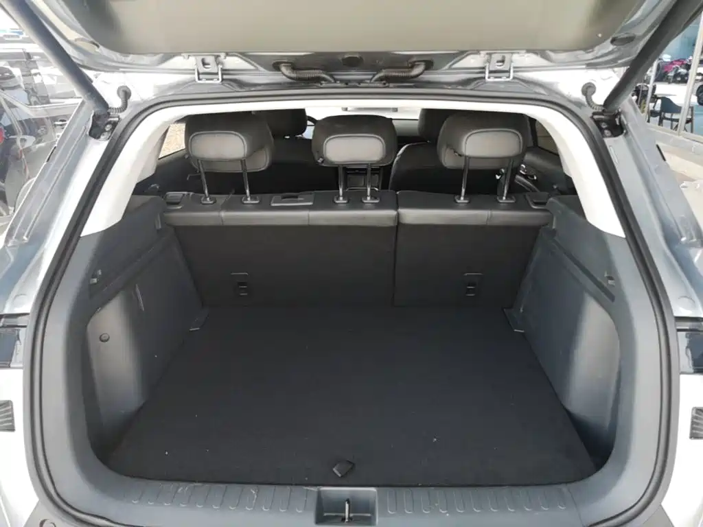 Baojun Yunhai 2025 2026 Model 140km PHEV Standard
