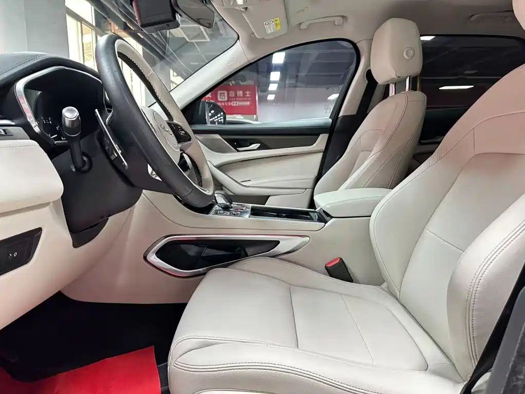 Jaguar F-PACE 2022 2022 P250