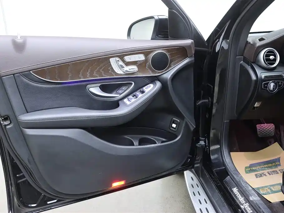 Mercedes-Benz GLC 2020 GLC 300 L 4MATIC Dynamic фото 11
