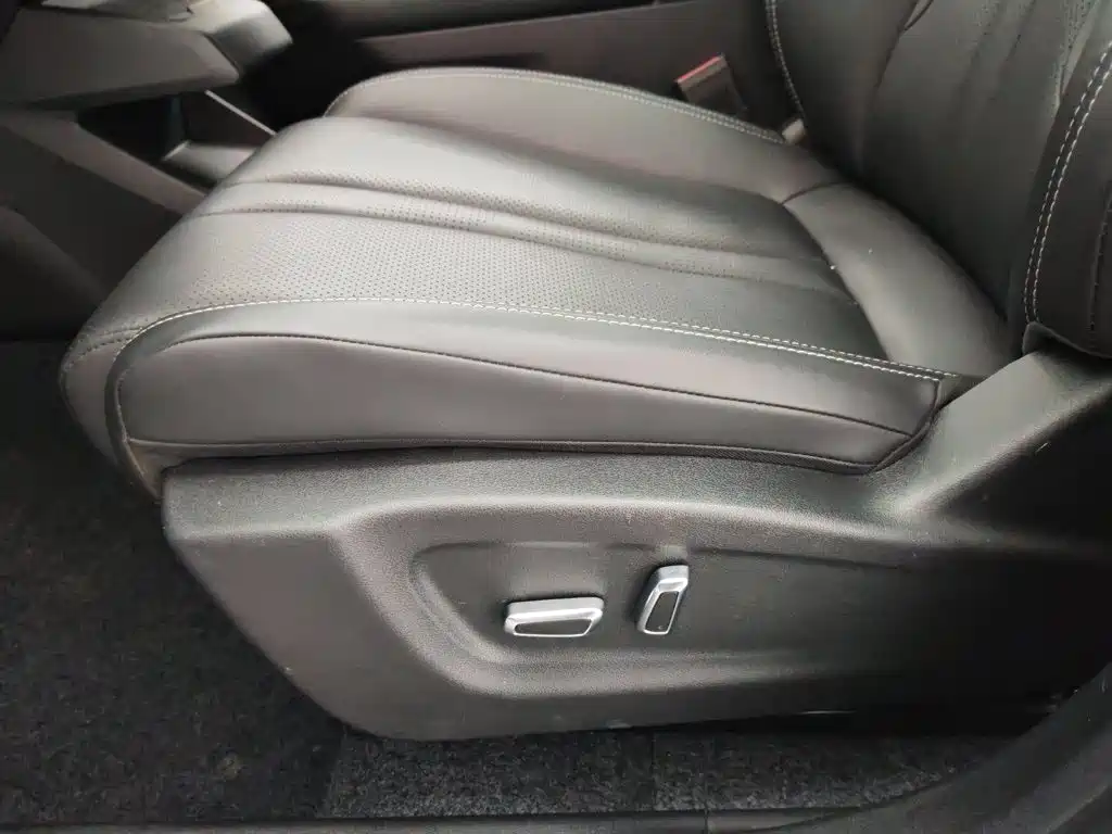 Dongfeng Aeolus Haohan 2024 2024 Glory Edition DH-i 1.5T Premium