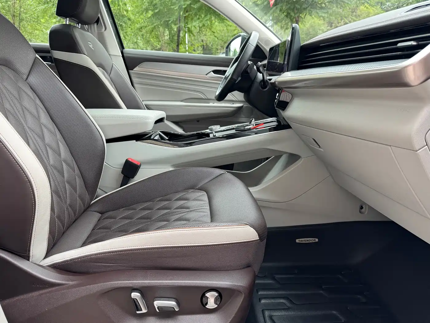 Volkswagen Talagon, миниатюра 20