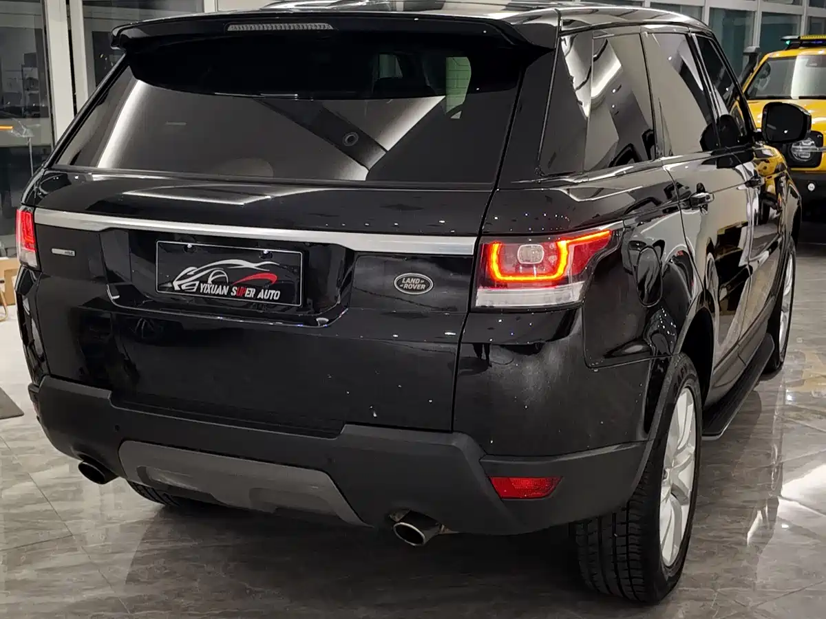 Land Rover Range Rover Sport фото 4