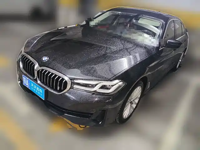 BMW 5 Series 2021 Facelift 525Li Luxury Package — фото 1