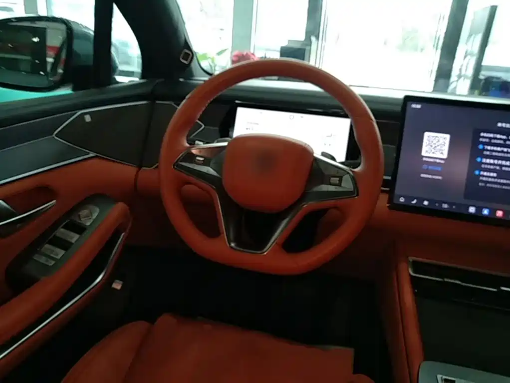 BYD Tang L 2025 2025 DM 175KM Drone Player Edition