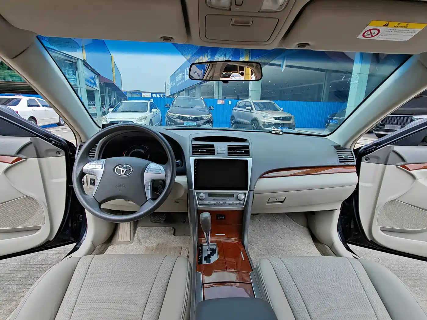 Toyota Camry 2013 200E Classic Elite Edition фото 10