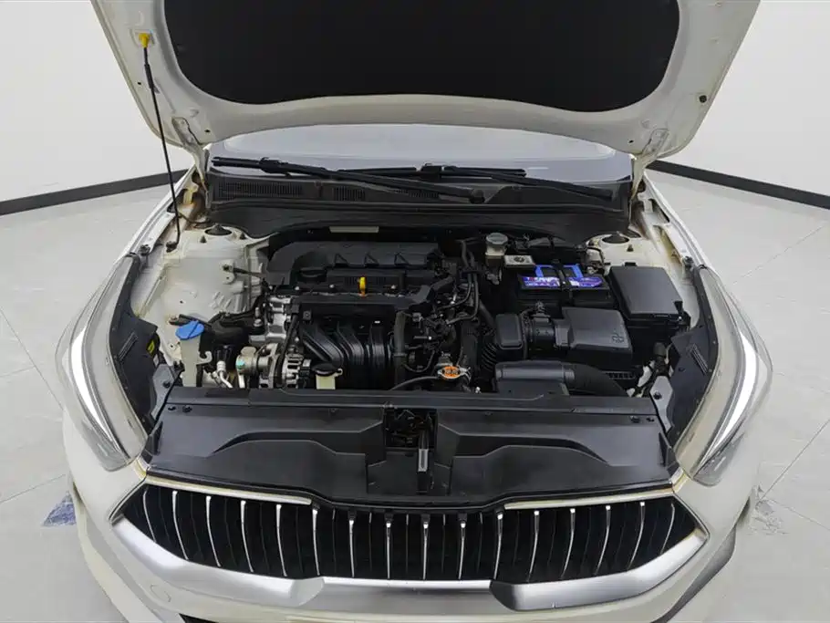 Kia K3 2021 1.5L CVT Fashion Edition фото 10