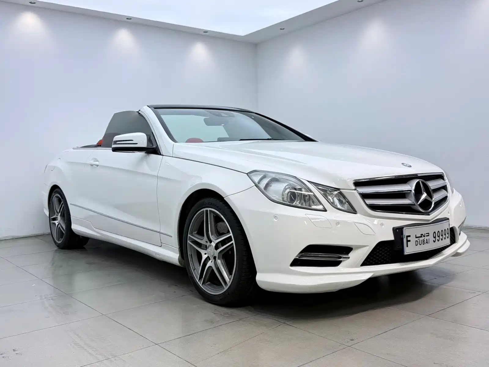 Фото 9 - Mercedes-Benz E-Class (Import)