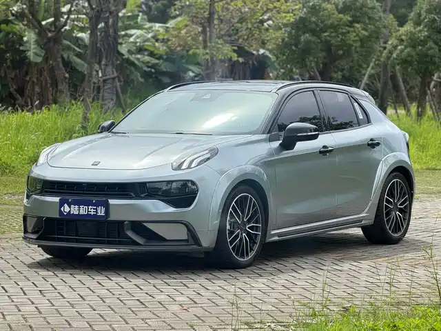 Lynk & Co 02 Hatchback 2022