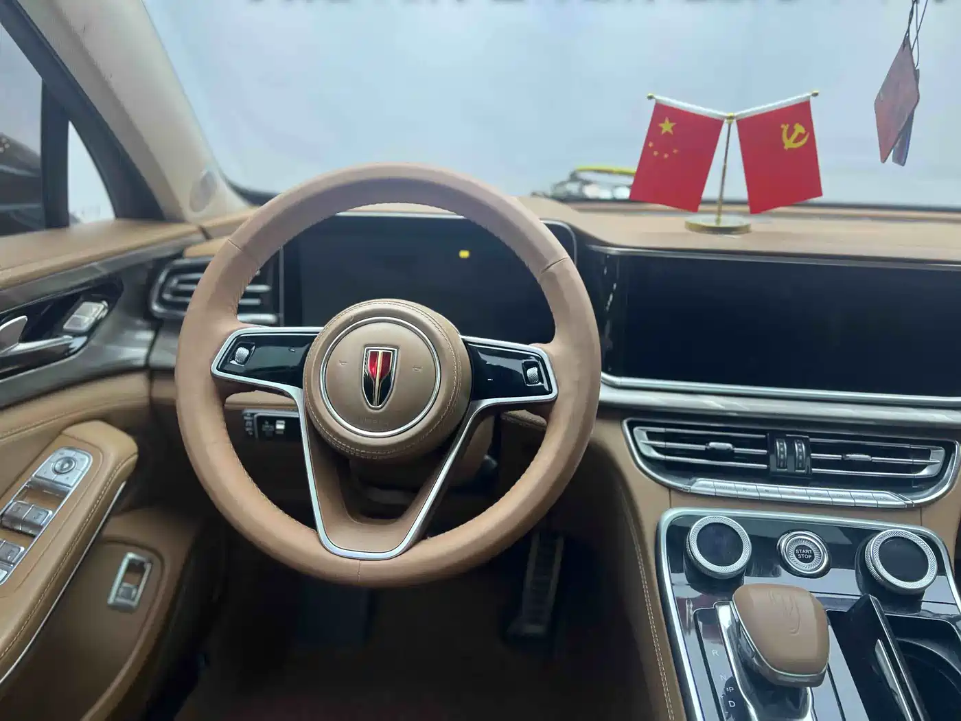 Hongqi H9 2020 2.0T Smart Connection Qi Xiang Edition фото 4