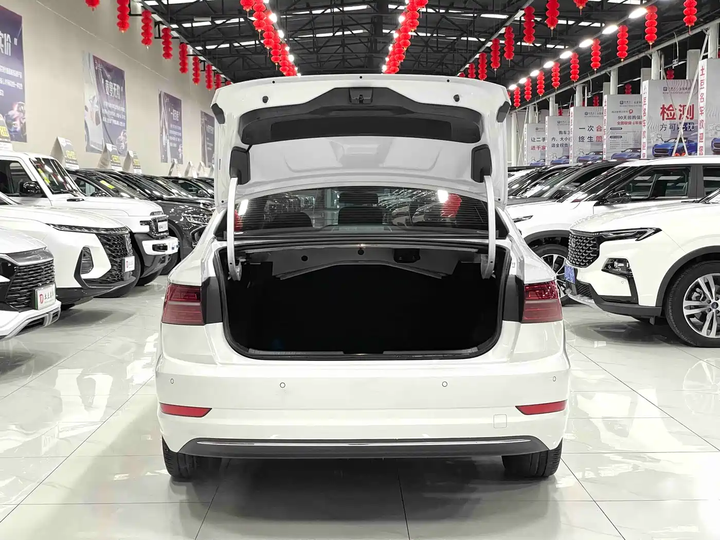 Volkswagen Sagitar 2022 280TSI DSG Surpassing Edition фото 16