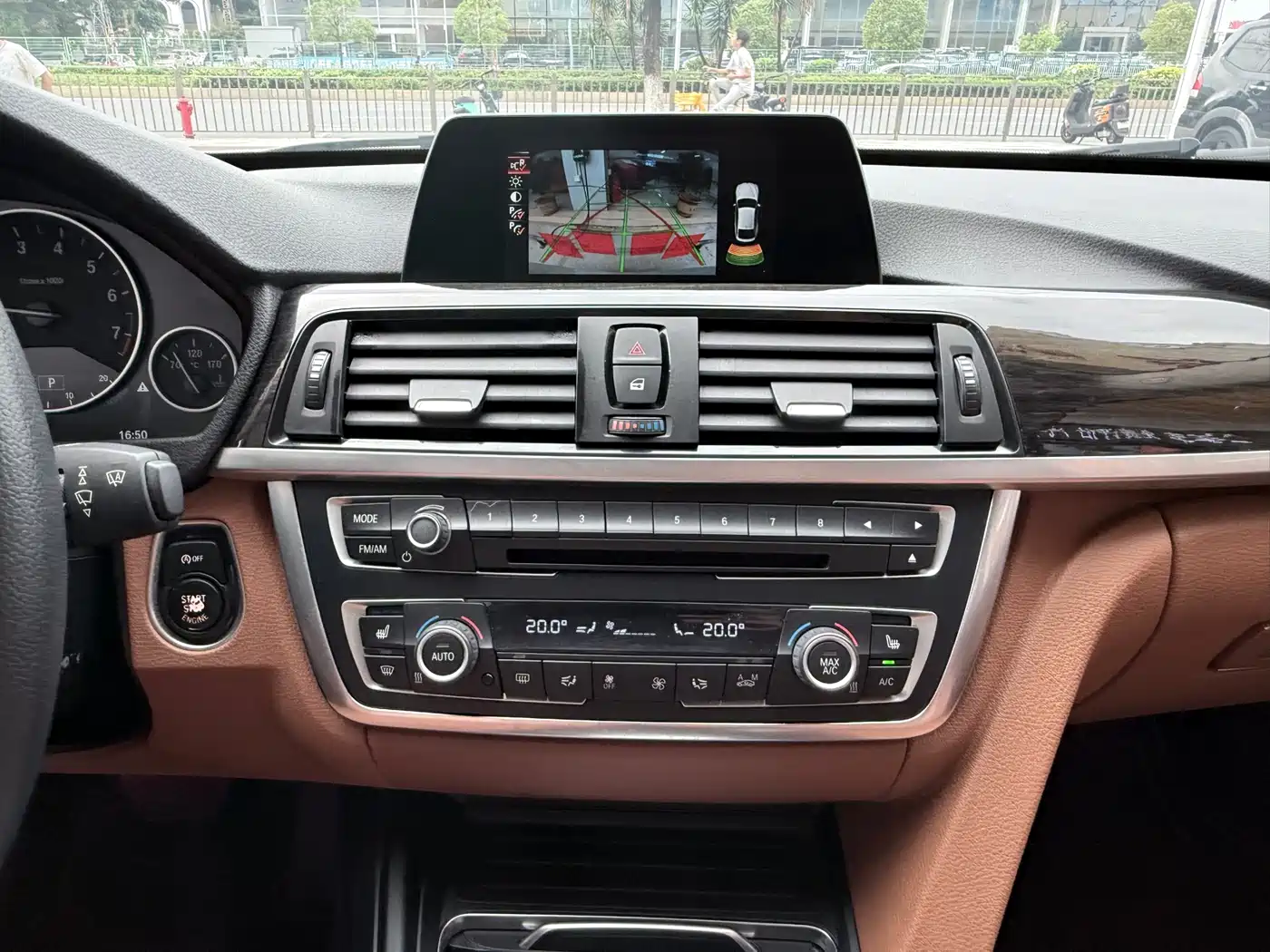 BMW 3 Series GT 2016 320i Design Package фото 9