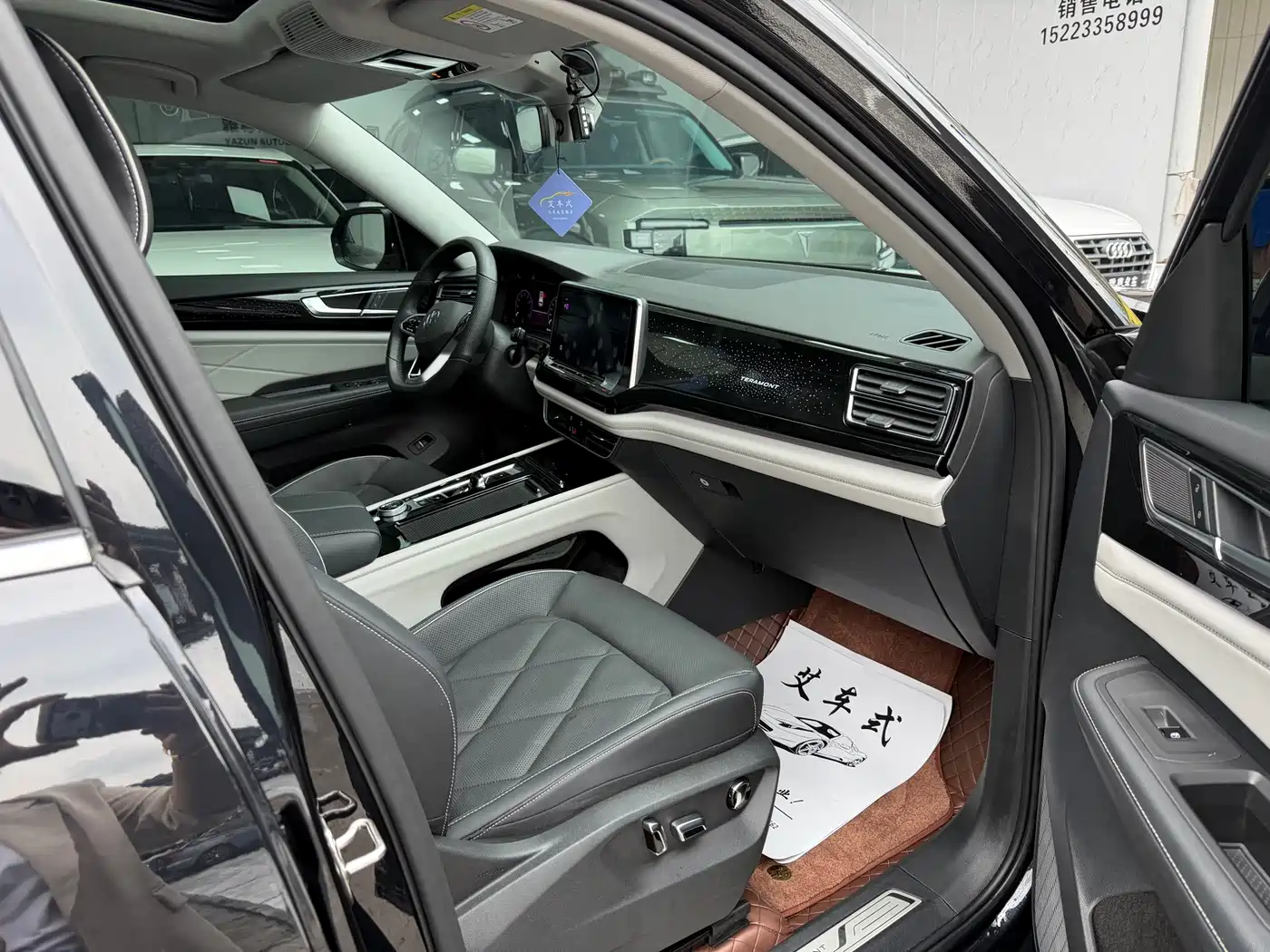 Volkswagen Teramont 2024 380TSI 4WD Prestige Luxury Edition фото 5