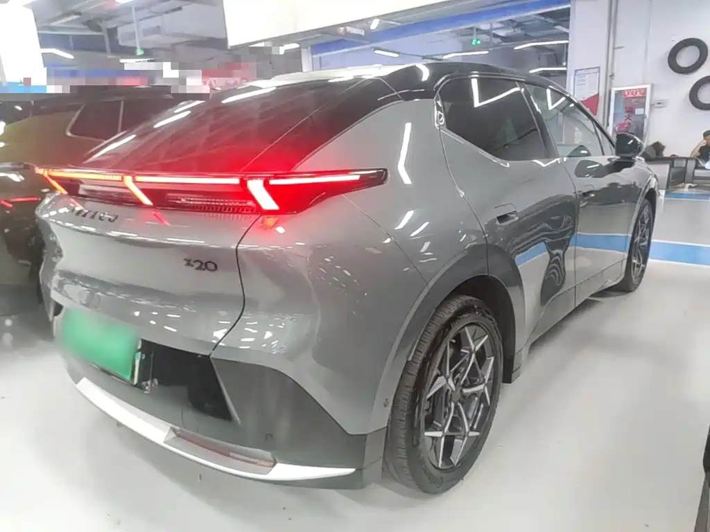 Lynk & Co Z20 2024 2025 530km RWD Max