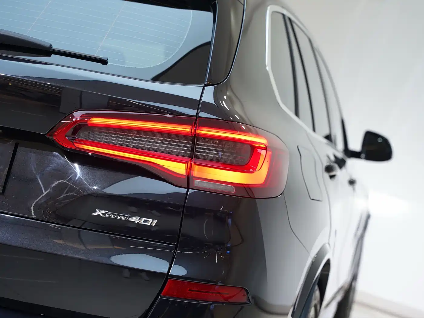 BMW X5 (Import) 2020 xDrive30i M Sport Package фото 9
