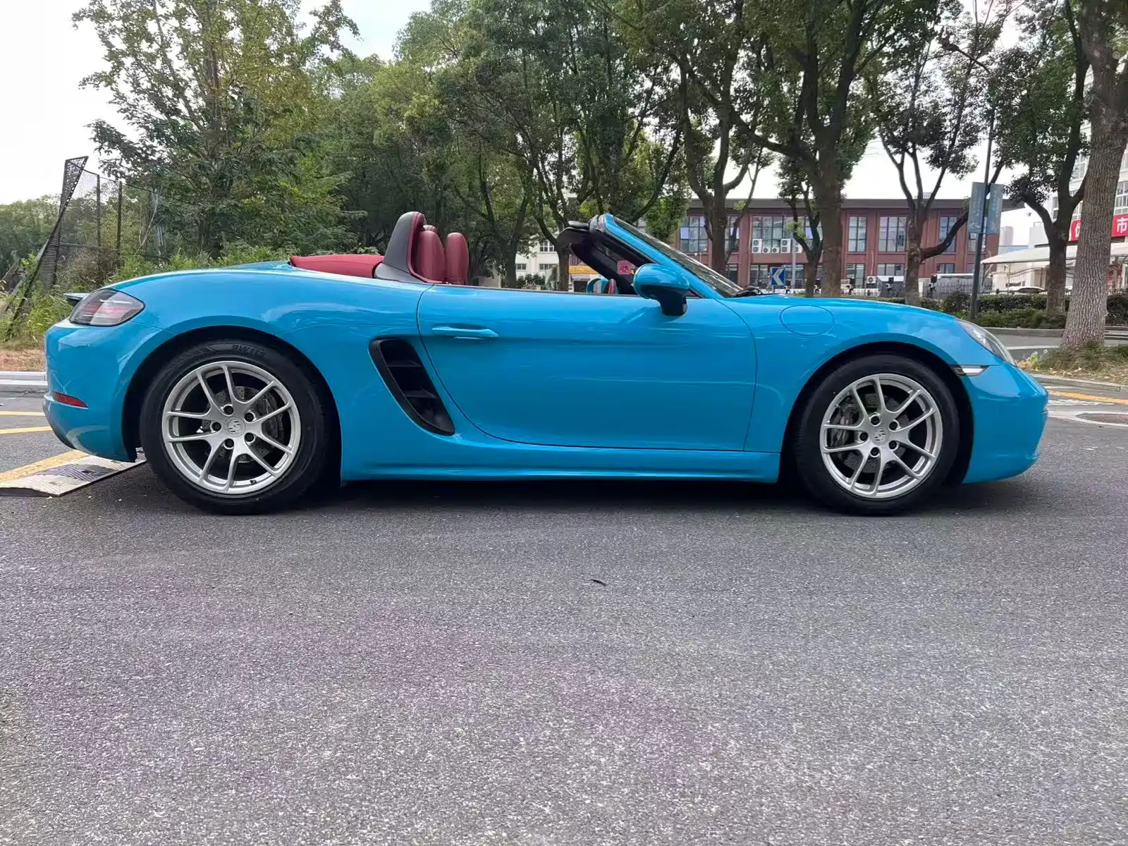 Фото 7 - Porsche 718