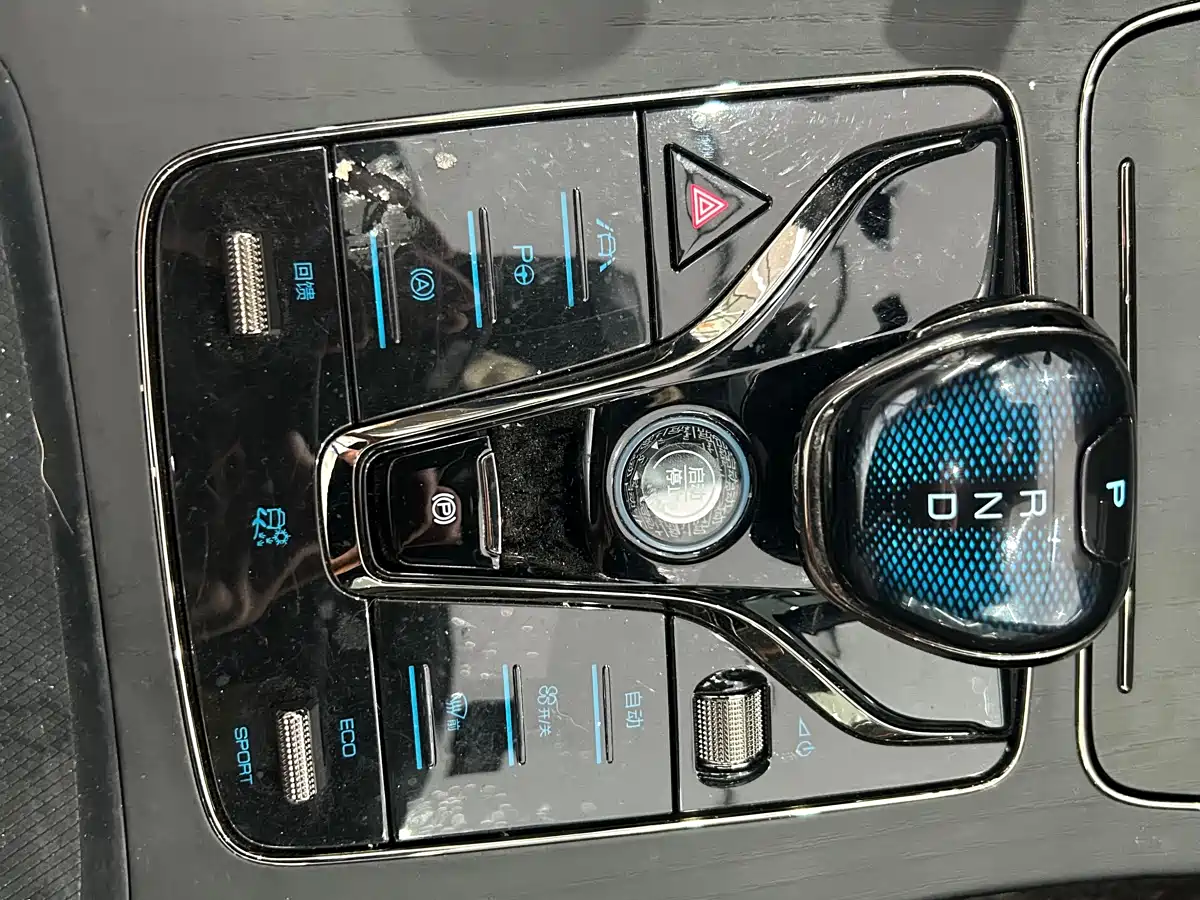 BYD Han 2020 EV Extended Range Premium фото 15