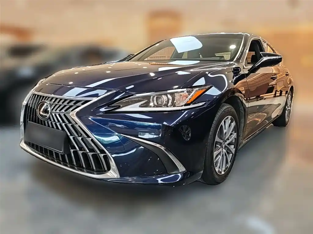 Lexus ES 2022 200 Excellence Edition фото 3