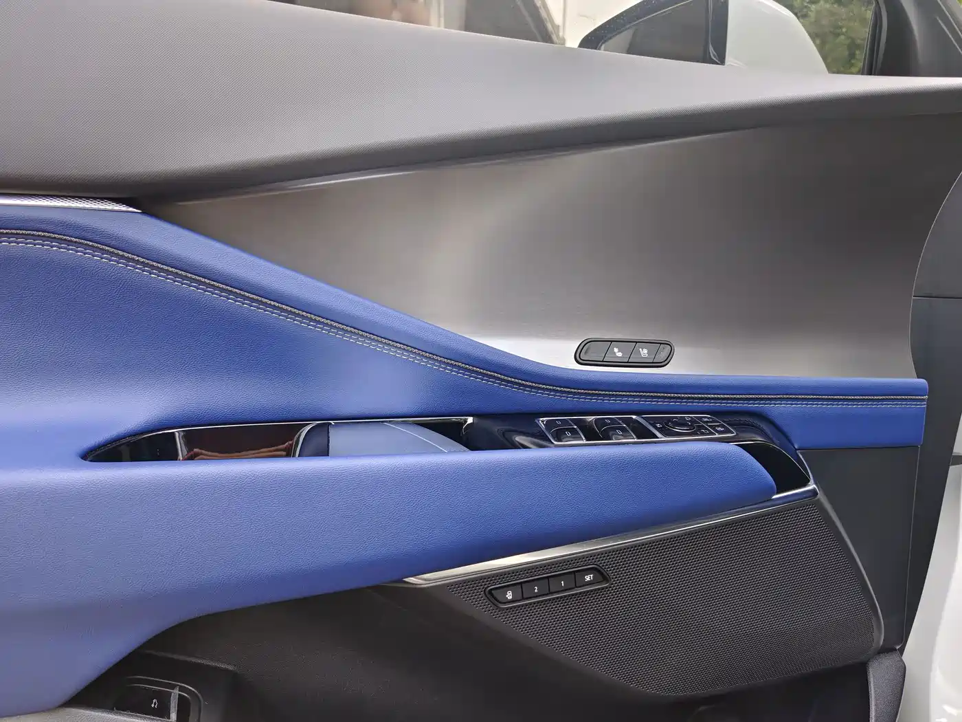 Cadillac GT4 2026 2023 25T Luxury Edition