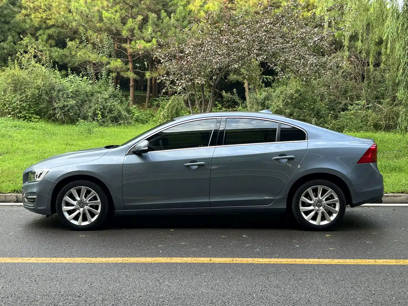 Фото 3 - Volvo S60