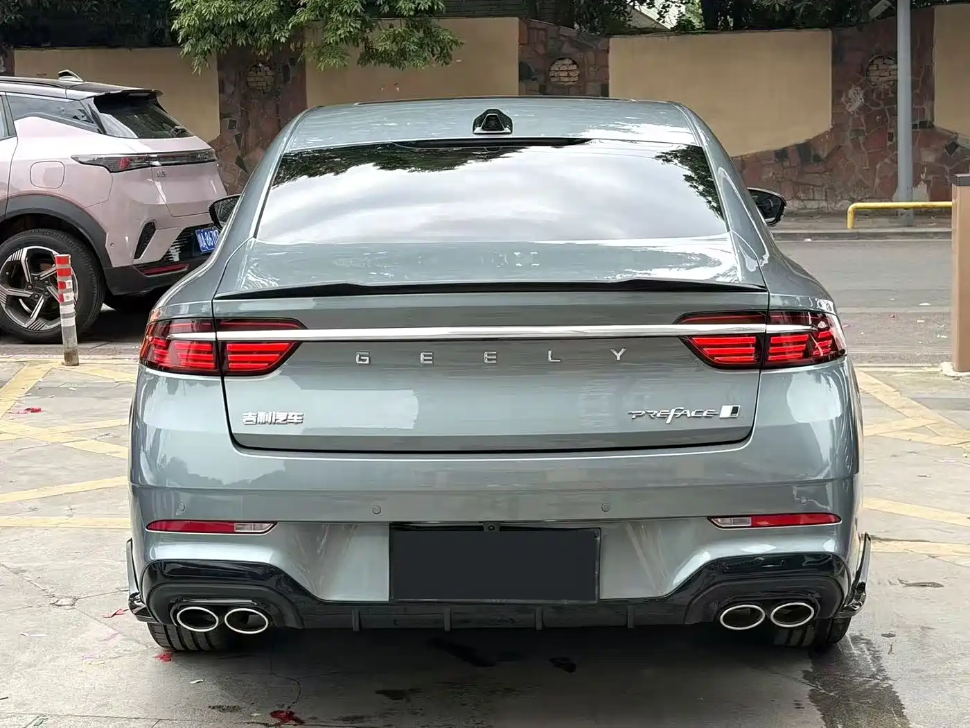 Фото 5 - Geely Preface