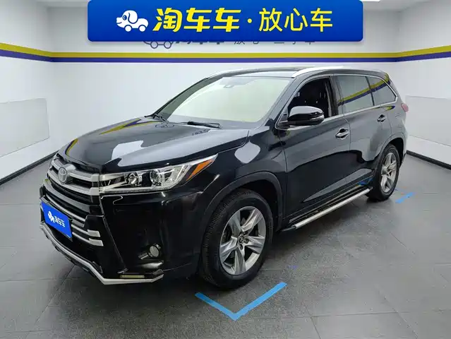 TOYOTA HIGHLANDER