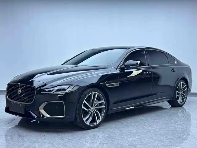 JAGUAR XFL