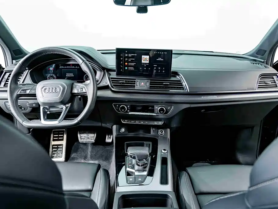 Audi Q5L 2024 Model 45 TFSI Luxury Dynamic фото 13