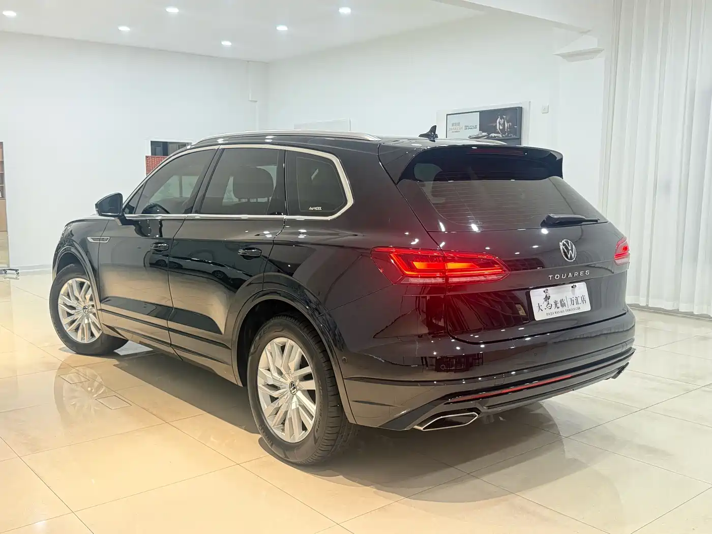 Volkswagen Touareg 2022 2021 2.0TSI R-Line