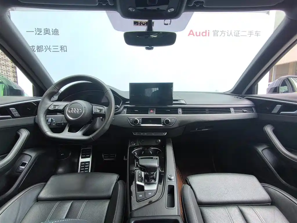 Audi A4L 2024 40 TFSI Luxury Dynamic фото 9