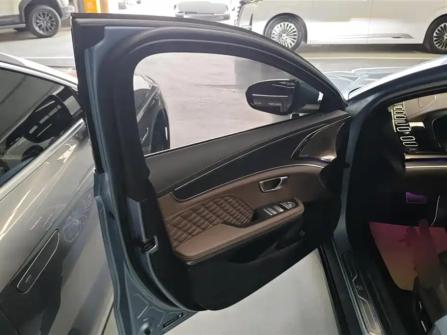 BYD Han 2023 DM-i Champion Edition 121KM Premium фото 7