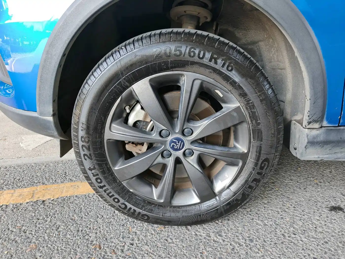 BYD Yuan New Energy 2019 EV535 Smart Connected Trend Leader Type фото 12