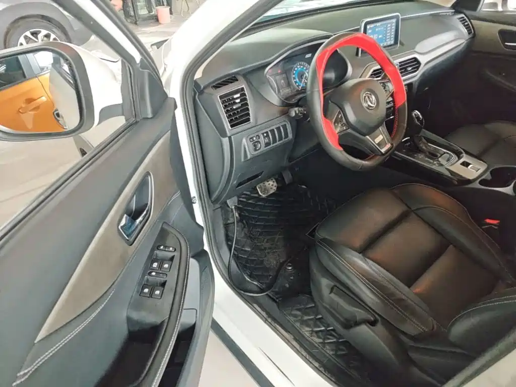 Dongfeng Fengguang Fengguang S560 2020 2019 1.8L CVT Elite