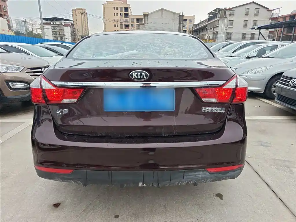 KIA K3