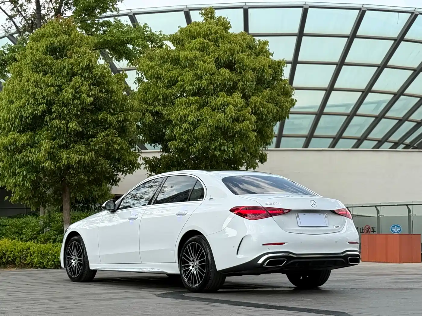 Mercedes-Benz C-Class 2023 C 260 L Sport фото 9