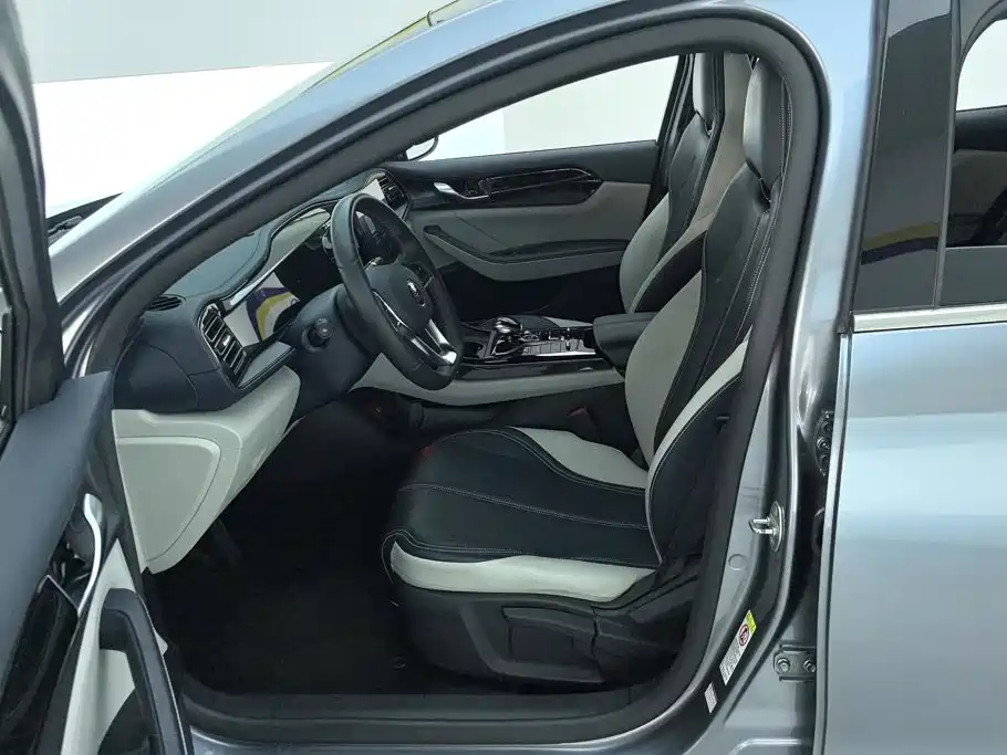 BYD Qin PLUS 2021 2021 DM-i 55KM Premium