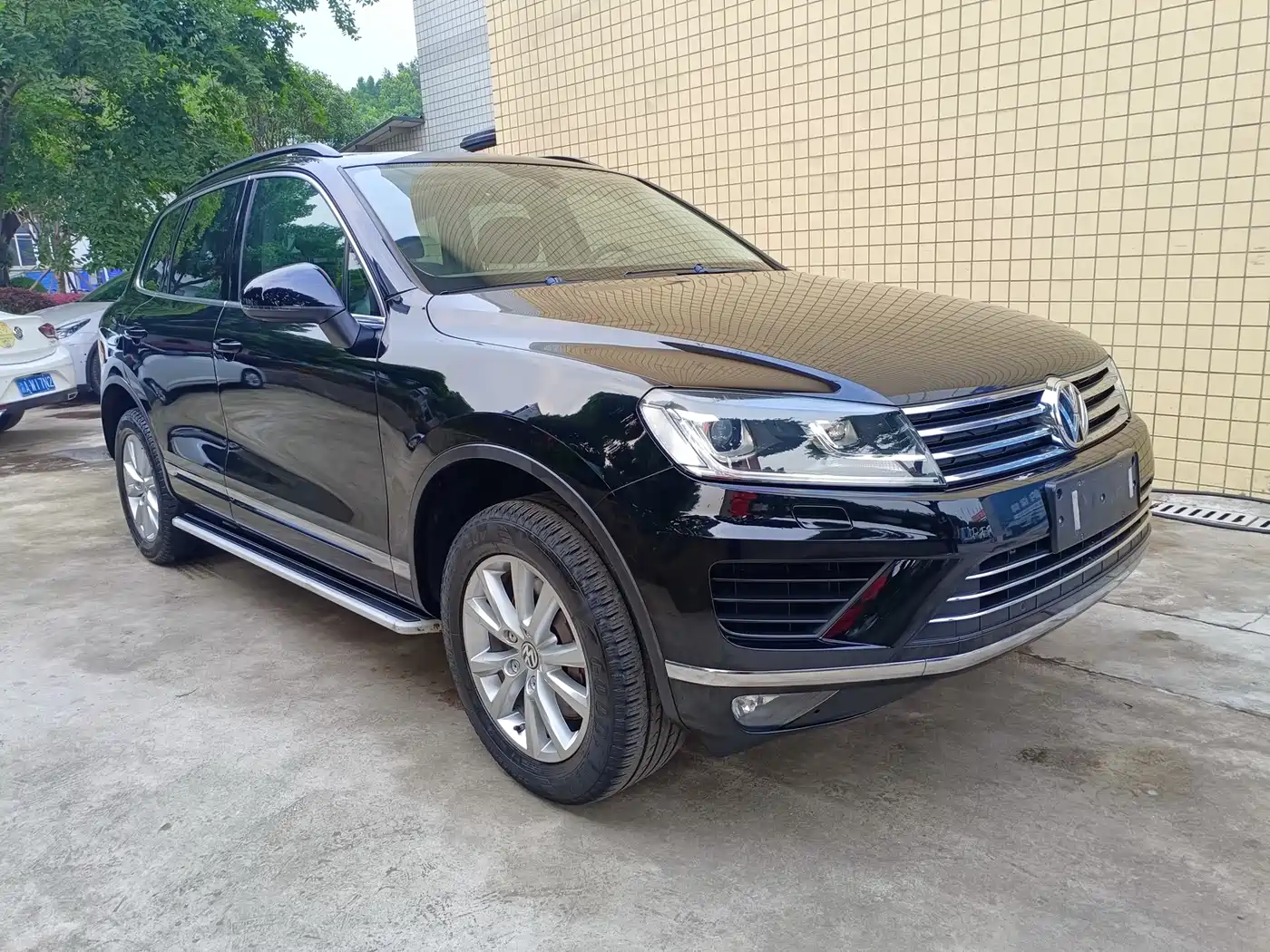 Volkswagen Touareg 2017 3.0TSI Explorer Edition фото 3