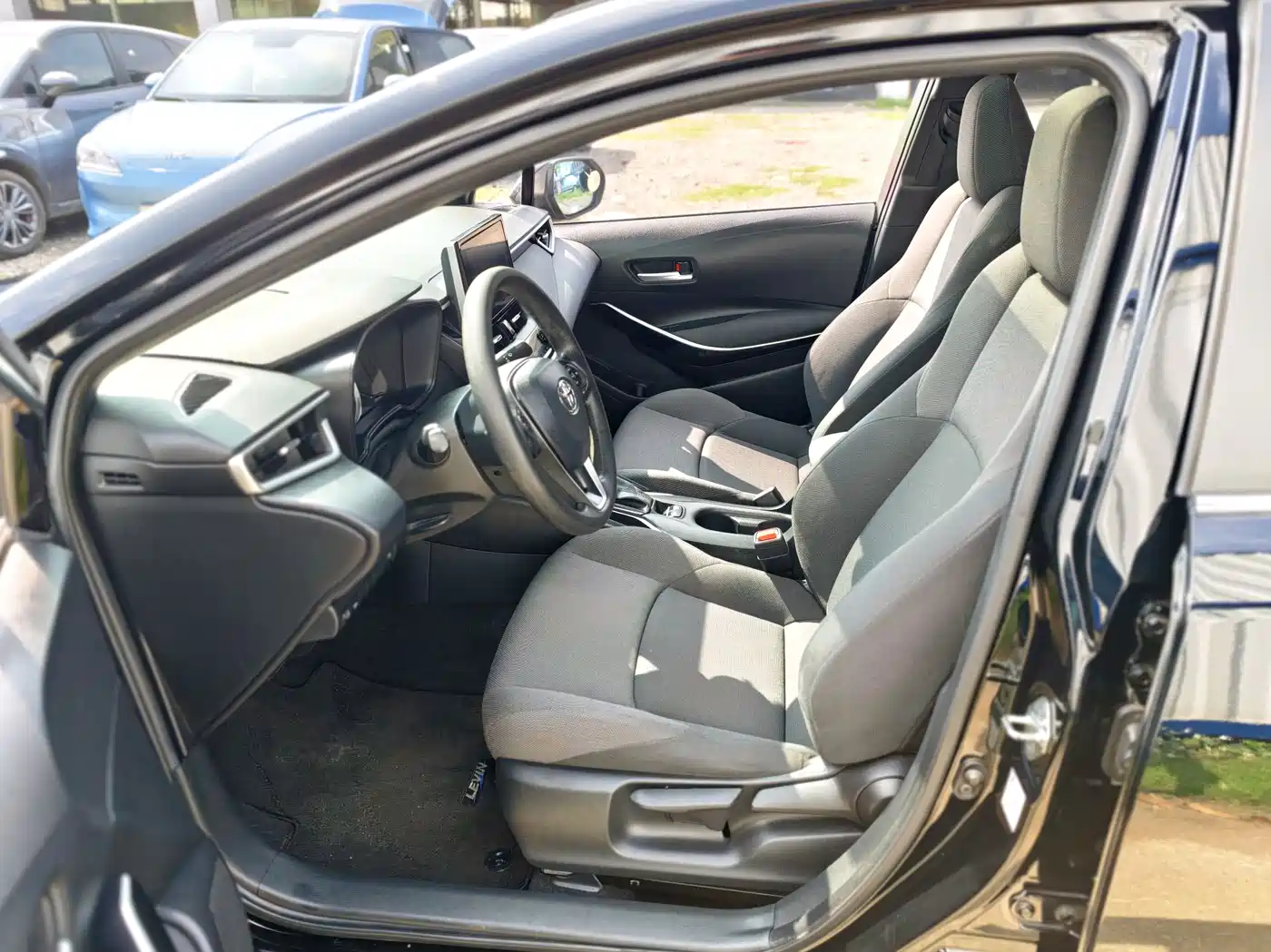 Toyota Levin 2019 Dual Engine 1.8H E-CVT Luxury Edition China V фото 8